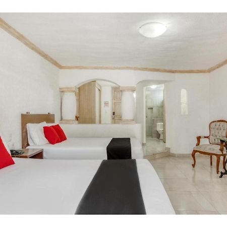 Capital O Gran Hotel Campestre Celaya  Exteriör bild
