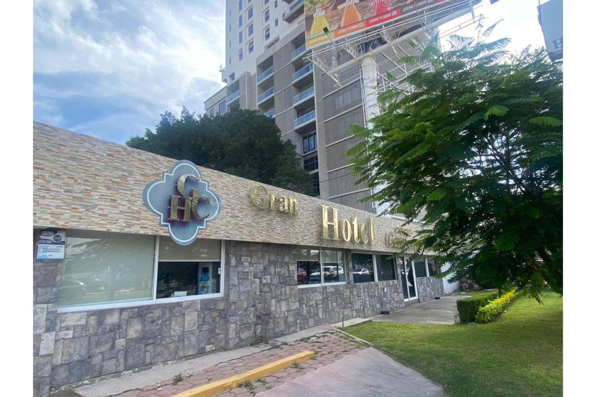Capital O Gran Hotel Campestre Celaya  Exteriör bild